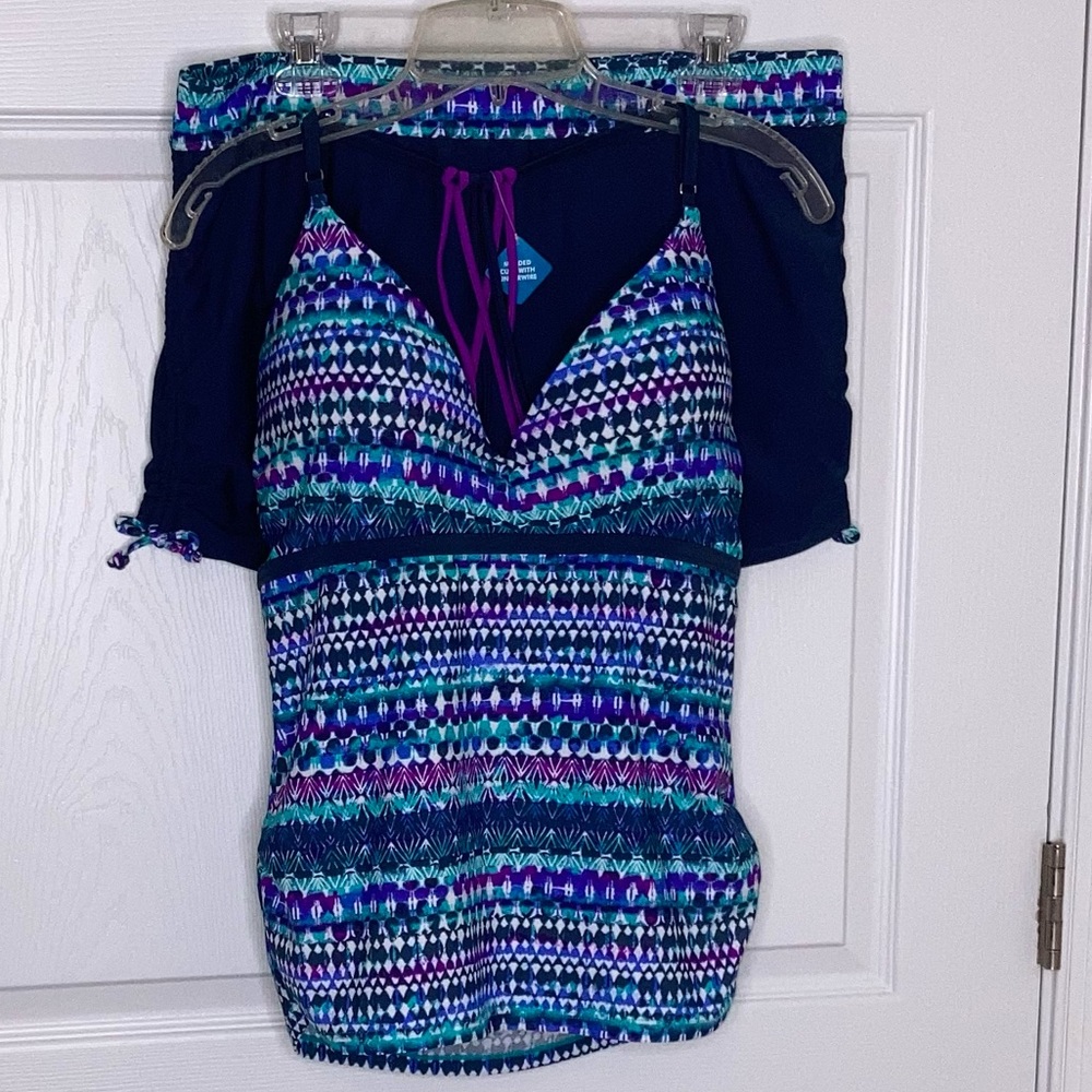 Free Country Blue and Green One Piece Swimsuit with Geometric Pattern